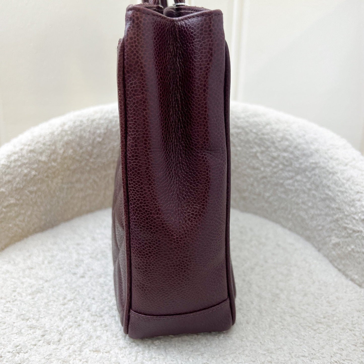 Chanel Vintage Shoulder Tote Bag in Dark Burgundy Red Caviar GHW