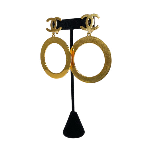 Chanel Gold CC Circle Vintage Drop Clip On Earrings