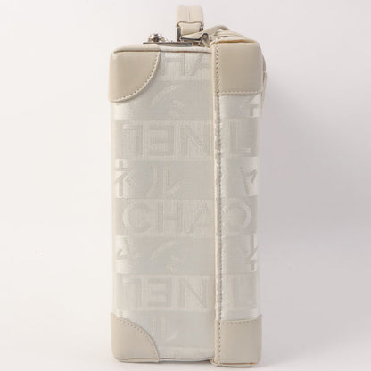Chanel Around 2005 Made Ginza Limited Logo Pattern Pearl Cc Mark Attache Case White/Silver