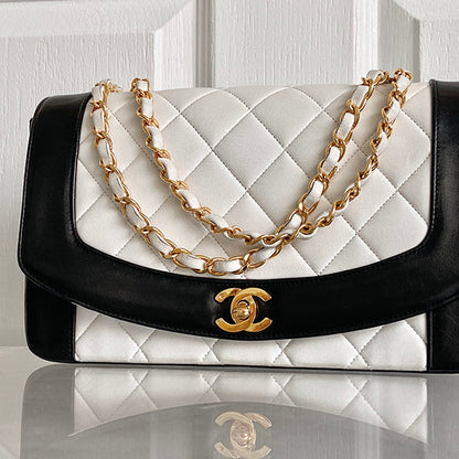 Chanel Around 1992 Made Diana Flap Chain Bag 25Cm Black/White