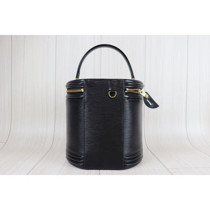 Rank SA ｜ LV Epi Handbag ｜22100403