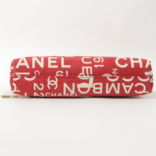 Chanel Around 2002 Made By Sea Line Multi Pouch Red