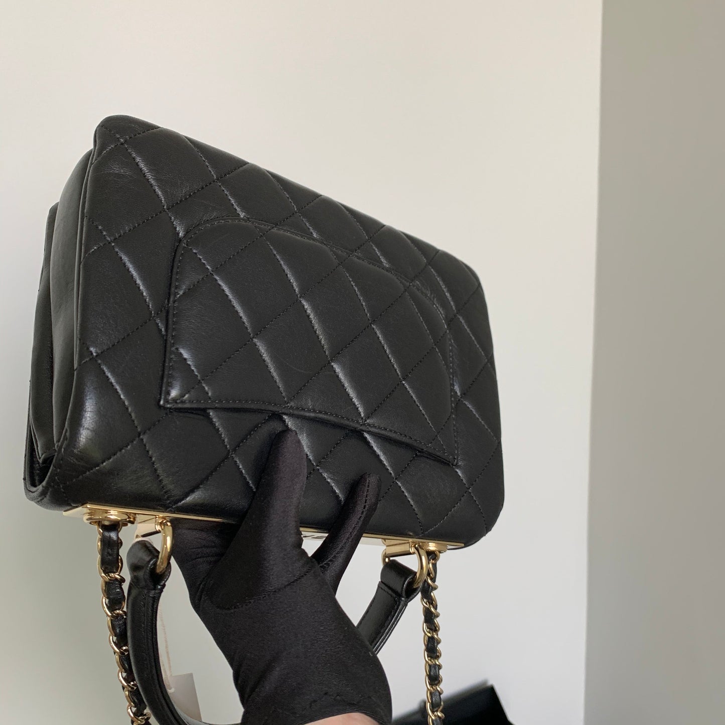 Small Trendy CC in Lambskin Leather with GHW