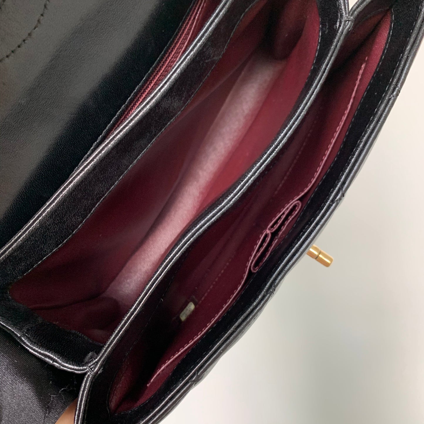 Small Trendy CC in Lambskin Leather with GHW