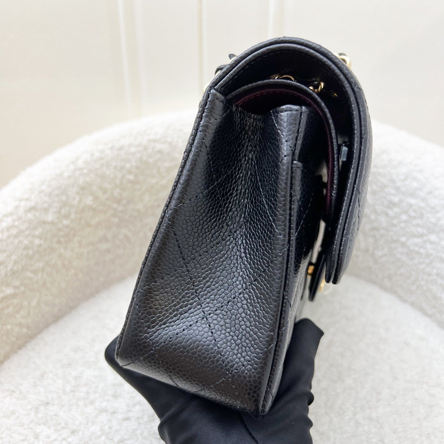 [Brand New - Full Set - May 2022] Chanel Small Classic Flap CF in Black Caviar and GHW (Model: A01113)