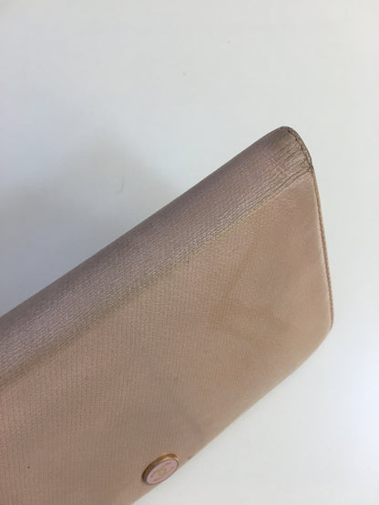 CHANEL Wallet in Pink Leather