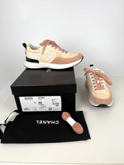 CHANEL CC Interlocking Multicolor Logo Light Beige, Gray 22P Sneakers 38, 7