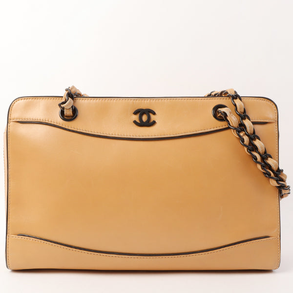 Chanel Around 2000 Made Cc Mark Plate Chain Shoulder Bag Beige