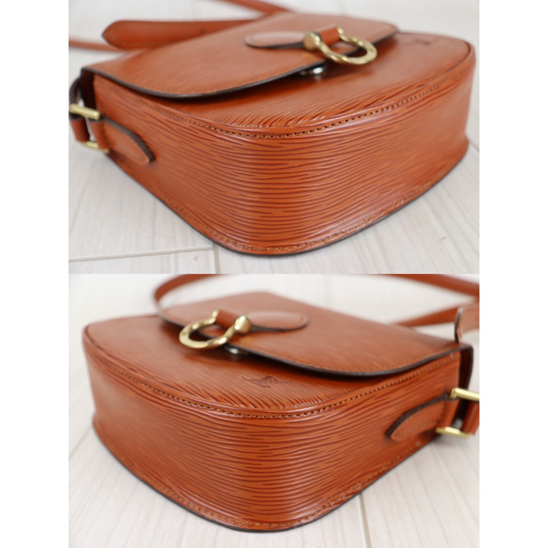 Rank A ｜ LV Epi Saint Cloud PM Shoulder Bag ｜22100602