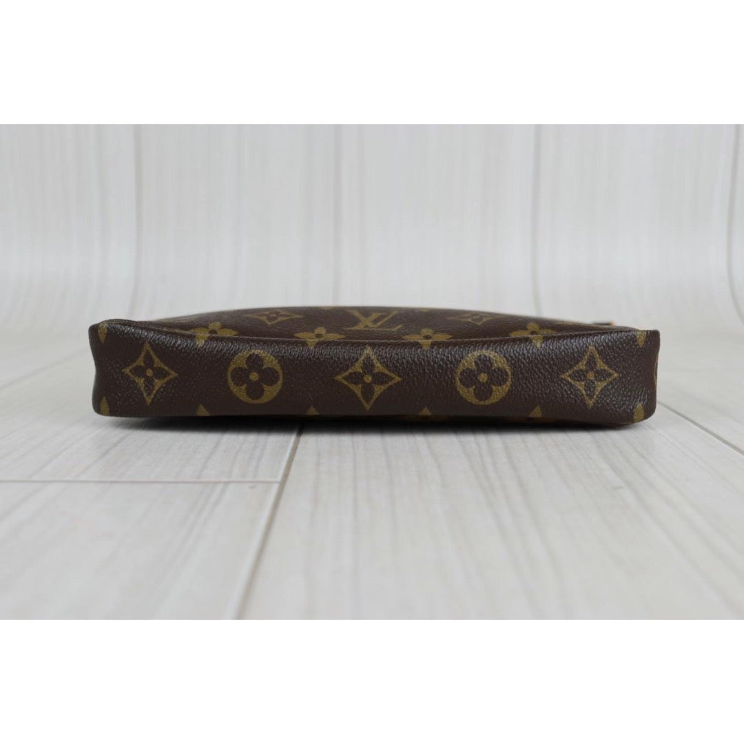 Rank A ｜ LV Monogram Pochette Accessoires ｜22101701