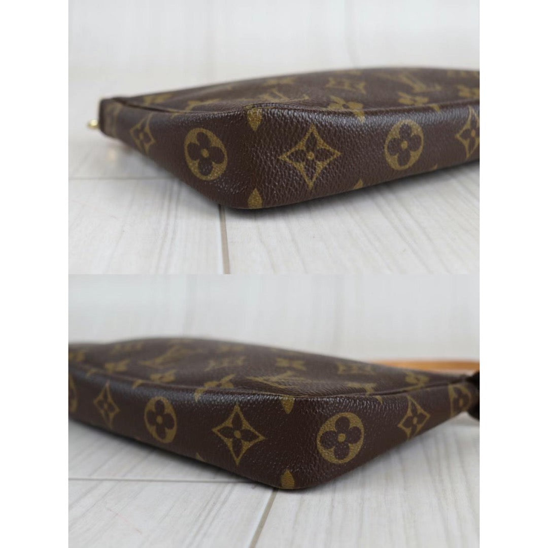 Rank A ｜ LV Monogram Pochette Accessoires ｜22101701