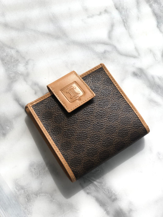 CELINE  Folded Wallet Brown Vintage dr584p