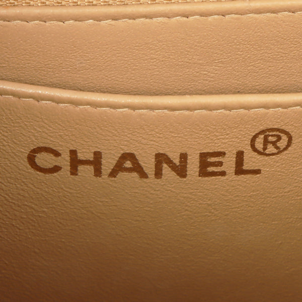 Chanel Around 1998 Made Caviar Skin Turn-Lock Shoulder Bag Beige