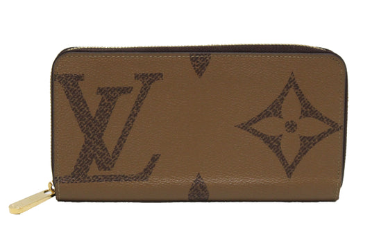 Louis Vuitton Giant Monogram Reverse Canvas Zippy Wallet | Italystation.com - Shop Now at italystation.com