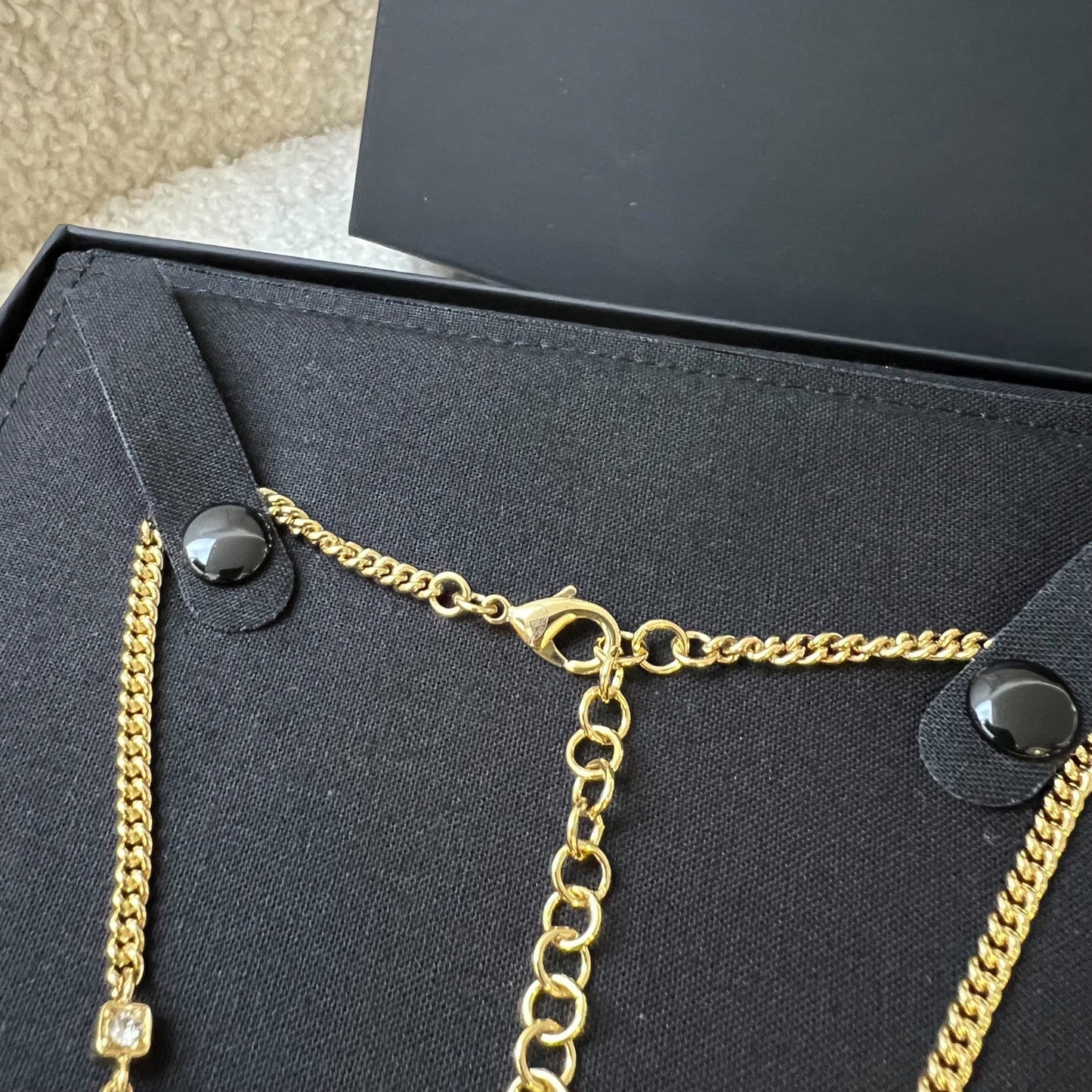 Chanel 24P CC Logo Necklace / Choker with Diamantes and Pearls and GHW (ABD012)