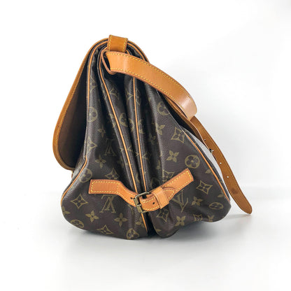 Louis-Vuitton Vintage Monogram Saumur 35 Shoulder Bag