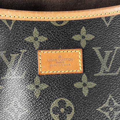 Louis-Vuitton Vintage Monogram Saumur 35 Shoulder Bag