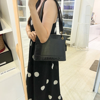 Chanel Vintage Tote Bag in Black Caviar and GHW