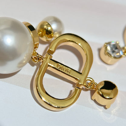 JW862 CD Earrings