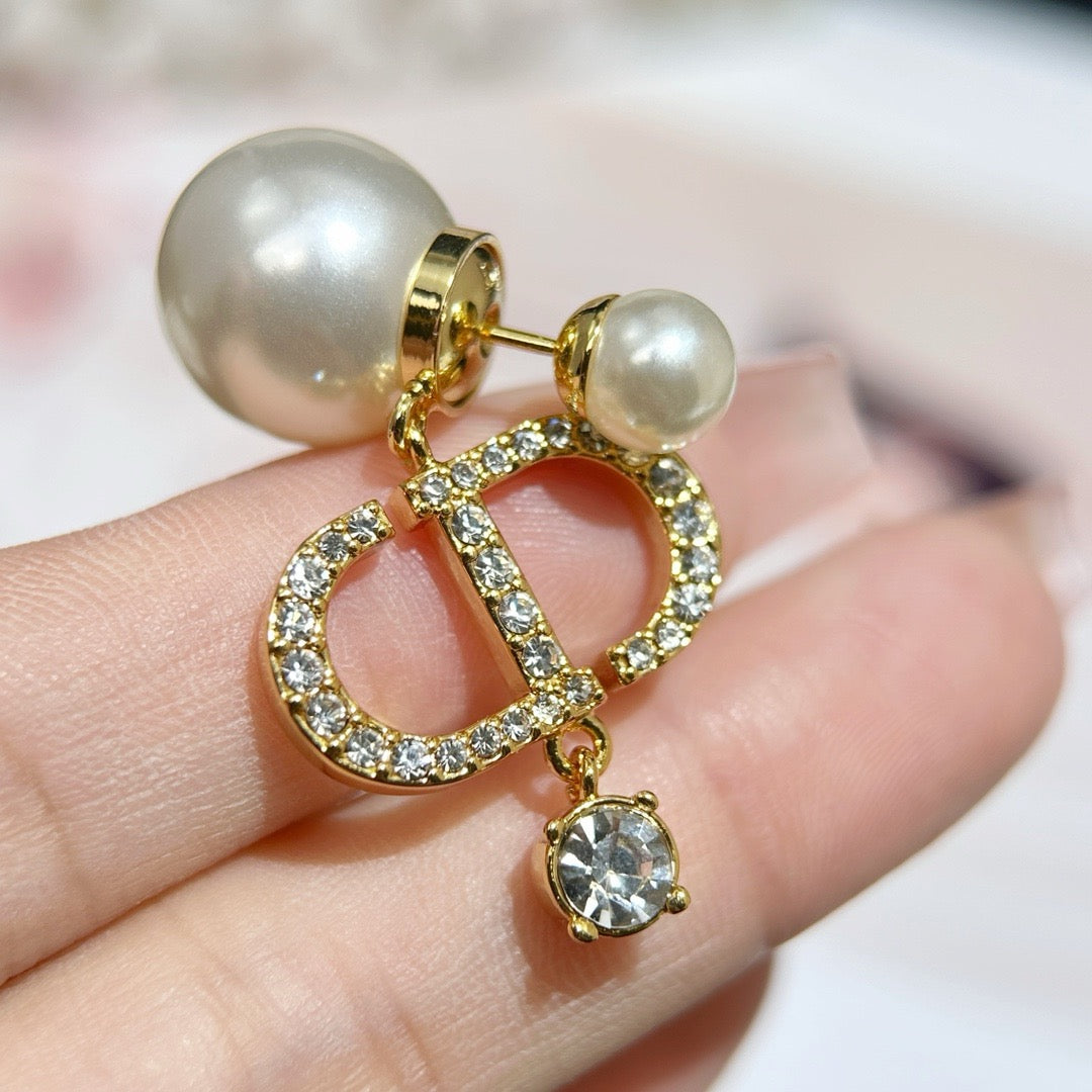 JW862 CD Earrings