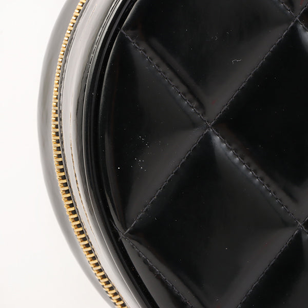 Chanel Around 1995 Made Patent Heart Cc Mark Stitch Vanity Black