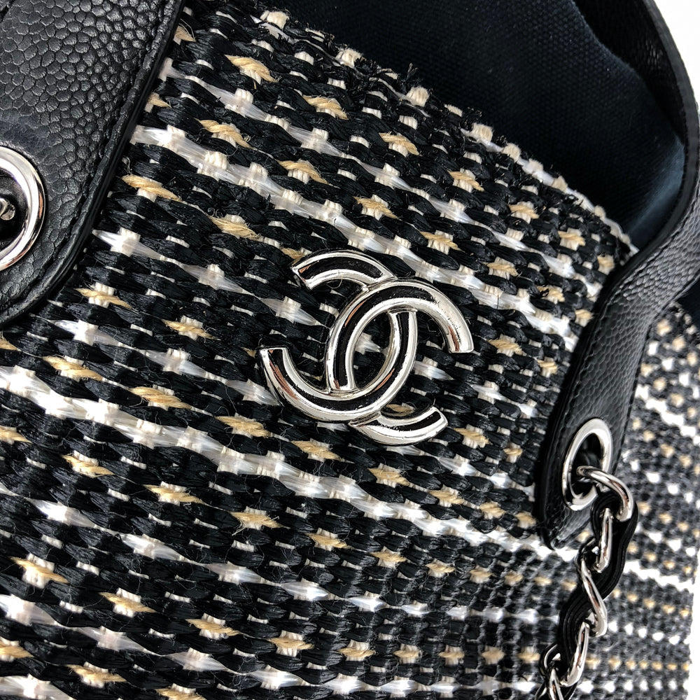 18 Series Tweed Top Handle