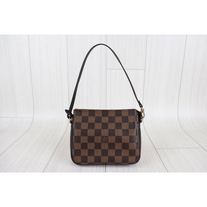 Rank A ｜ LV Damier Truth make up ｜22101104