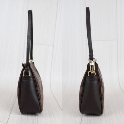 Rank A ｜ LV Damier Truth make up ｜22101104