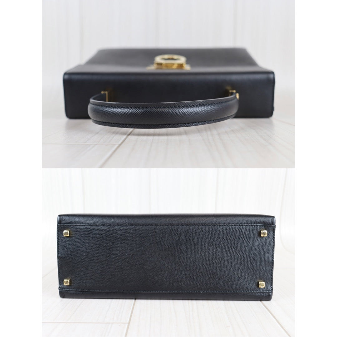 Rank A ｜Ferragamo Gancini 2WAY Handbag Shoulderbag｜22101106