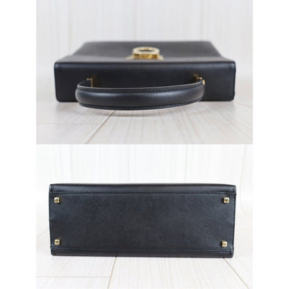 Rank A ｜Ferragamo Gancini 2WAY Handbag Shoulderbag｜22101106