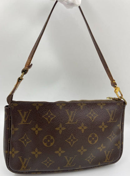 Louis Vuitton Vintage Pochette