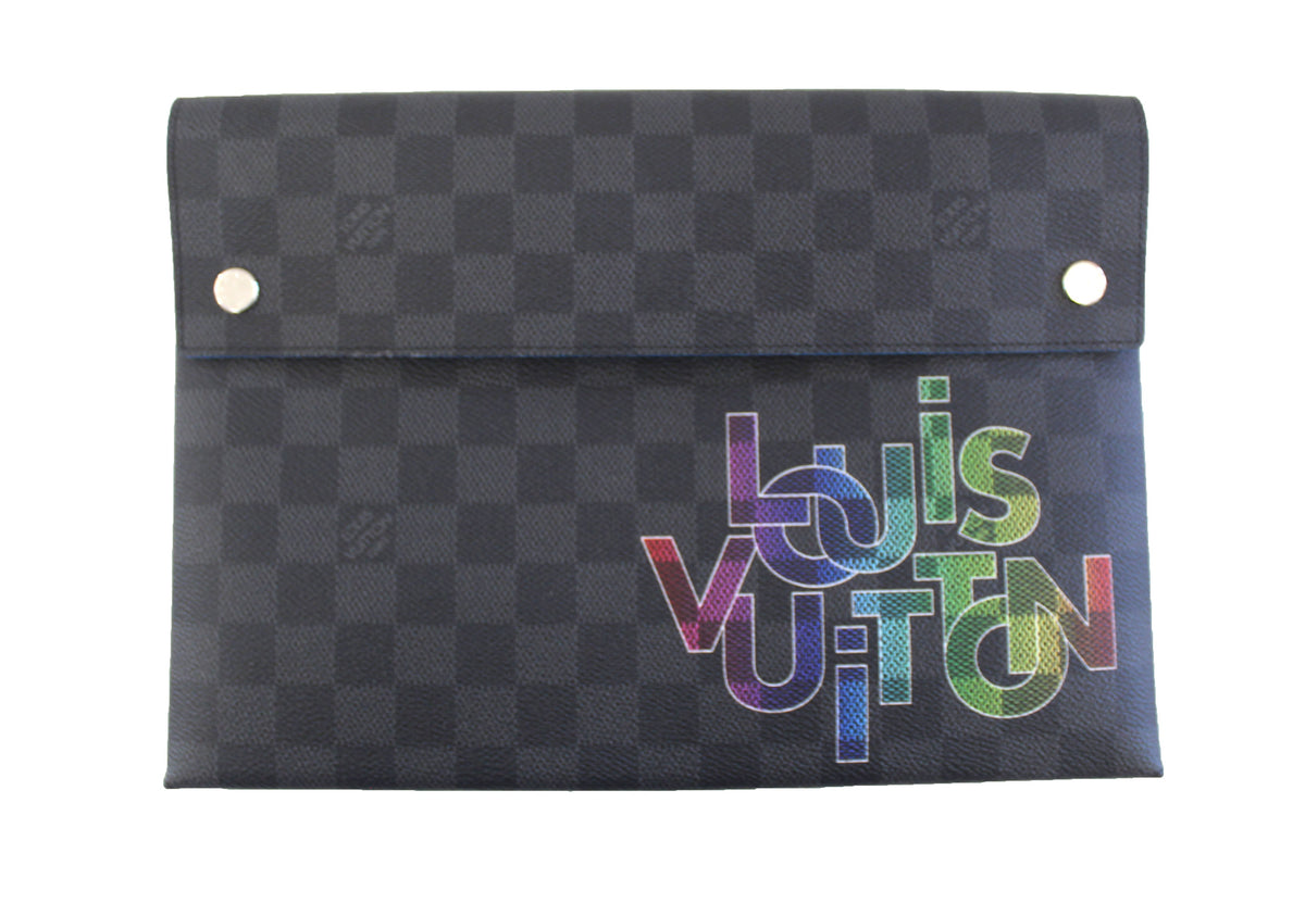 Louis Vuitton Damier Graphite Canvas Alpha GM Pochette | Italystation.com - Shop Now at italystation.com