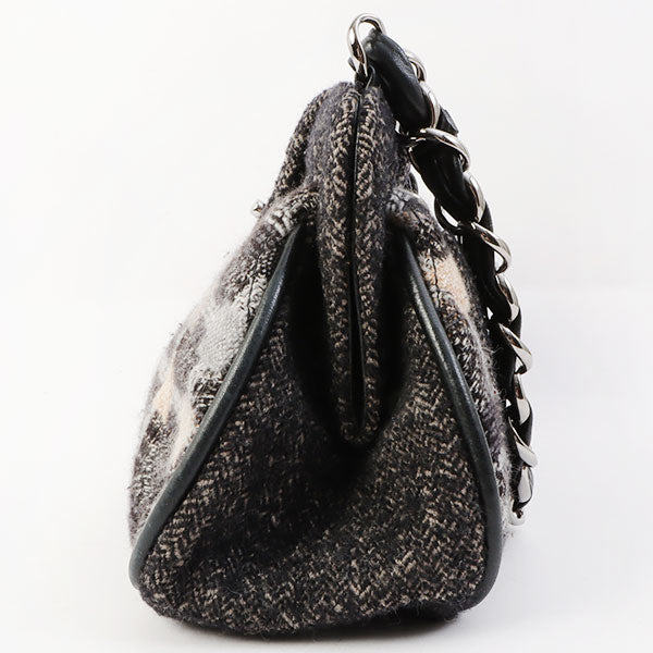 Chanel Around 2006 Made Tweed Cc Mark Plate Chain Shoulder Bag Black/Multi
