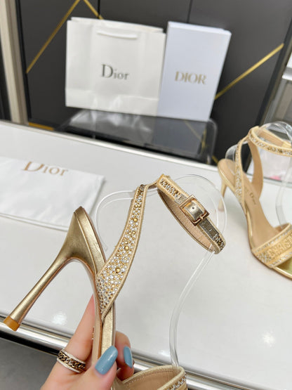 SE1107 DR Dway Heeled Sandal /  Size5-10