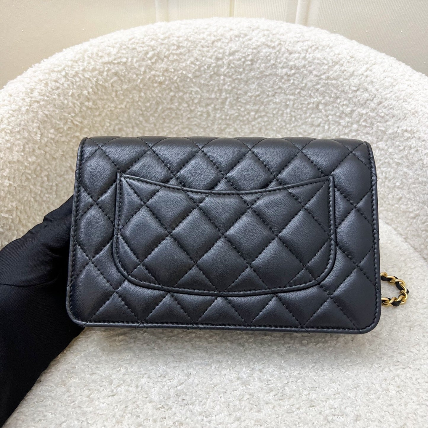 Chanel Pearl Crush Wallet on Chain WOC in Black Lambskin and AGHW (Model: AP1450)