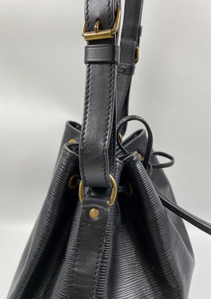 Louis Vuitton Petit Noé Bag