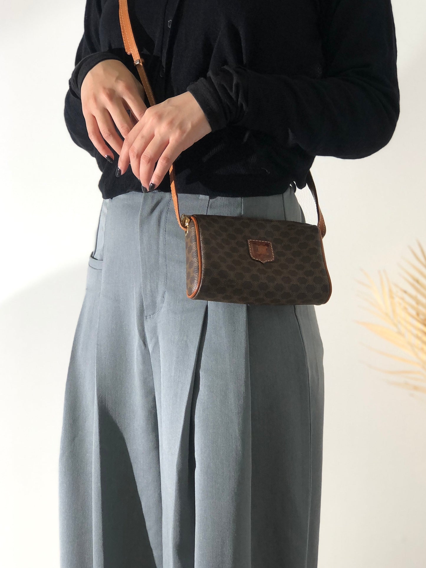 CELINE  Crossbody Small Shoulder bag Brown vintage Old Celine ty6g48