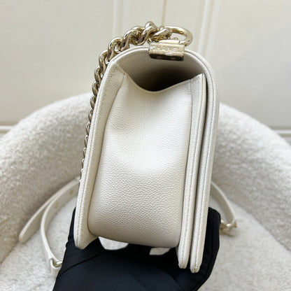 Chanel Medium 25cm Boy Flap in Chevron Quilted White Caviar and Shiny GHW