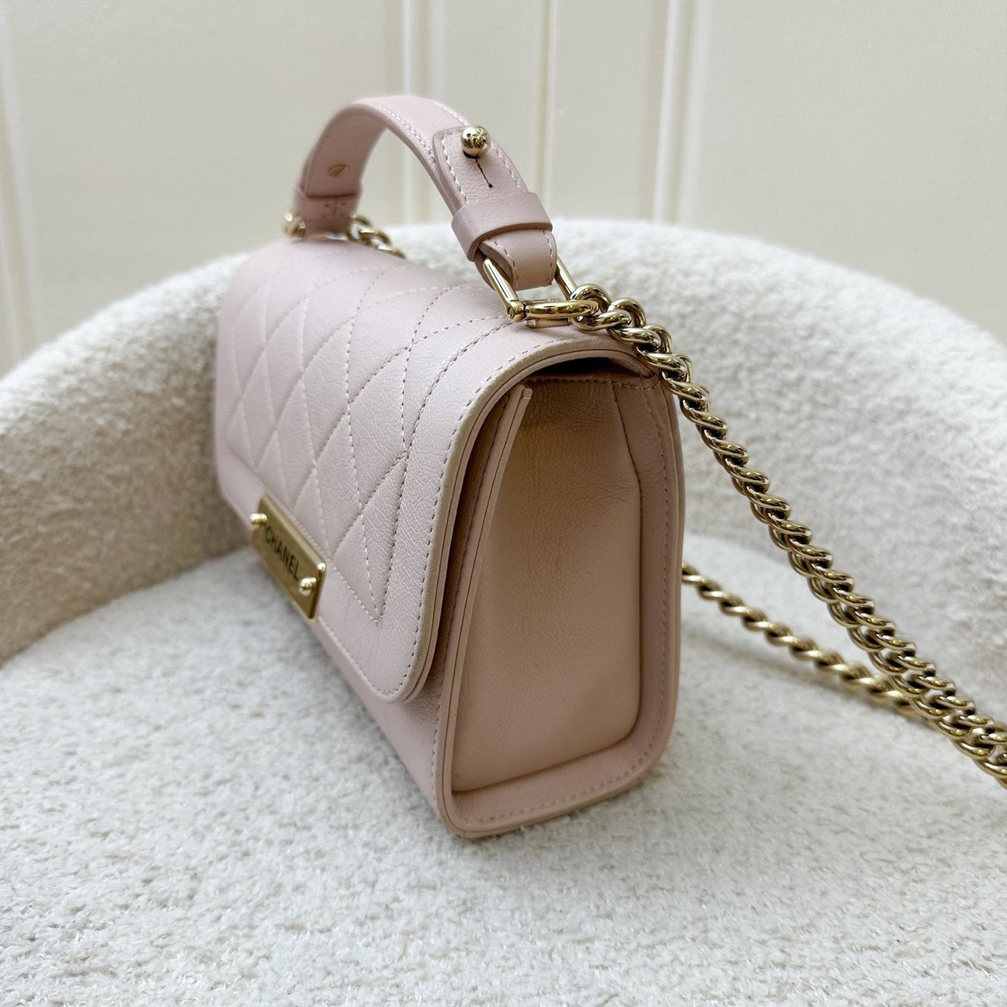 Chanel 17C Click Label Shoulder Bag in Light Pink Calfskin and LGHW