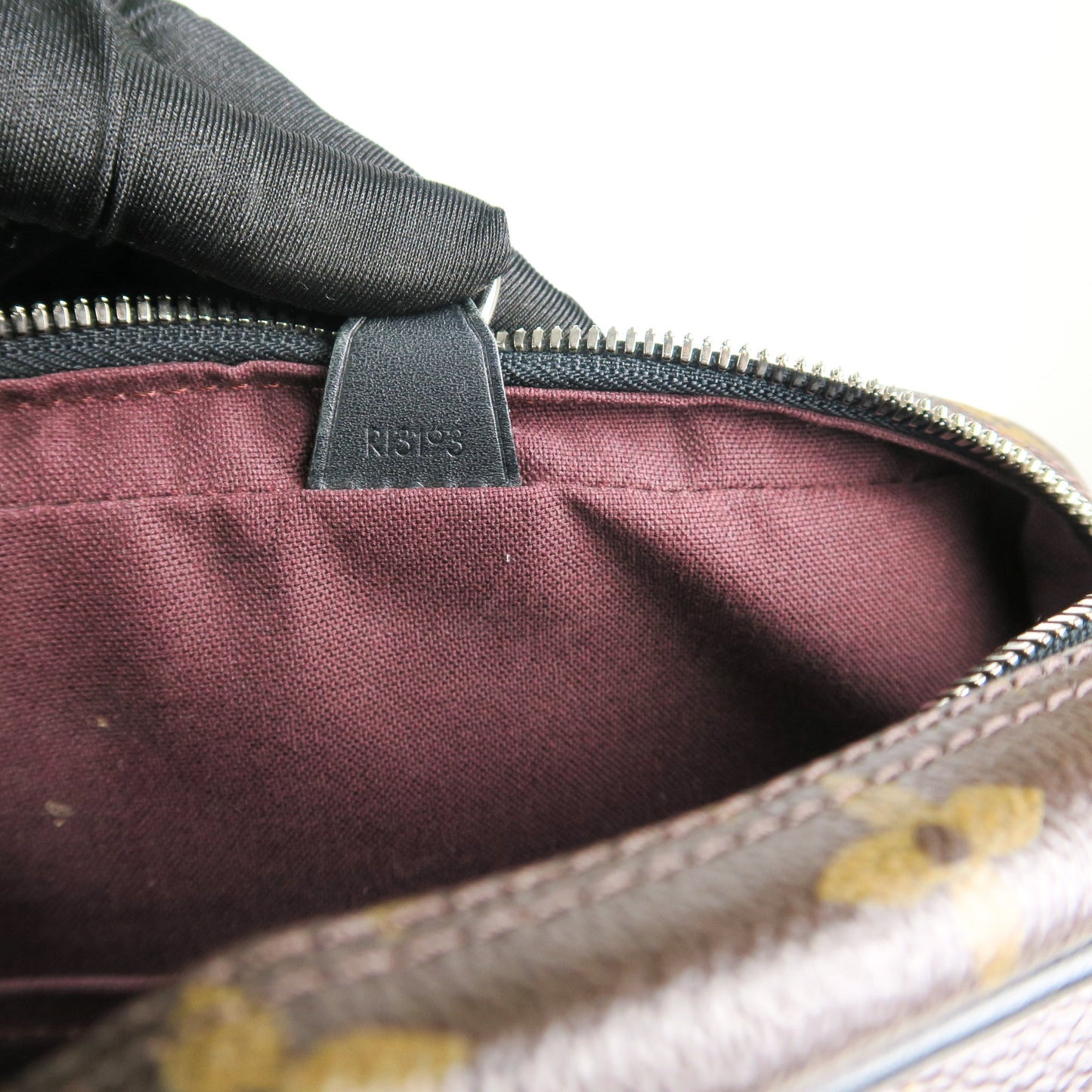 Louis-Vuitton Porte-Documents Voyage Monogram Leather Laptop bag