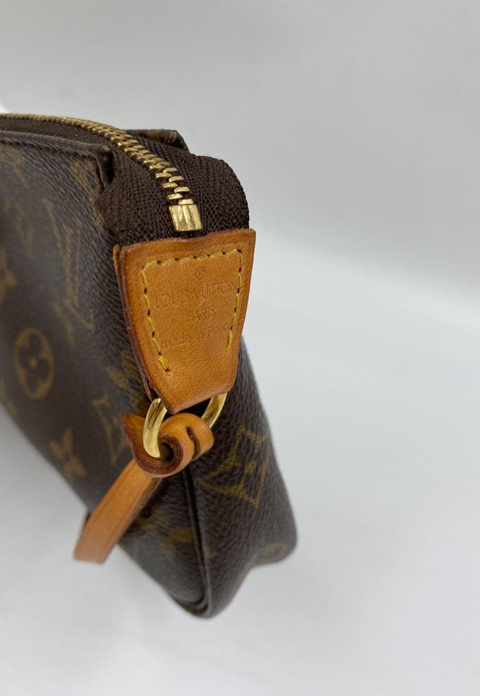 Louis Vuitton Vintage Pochette