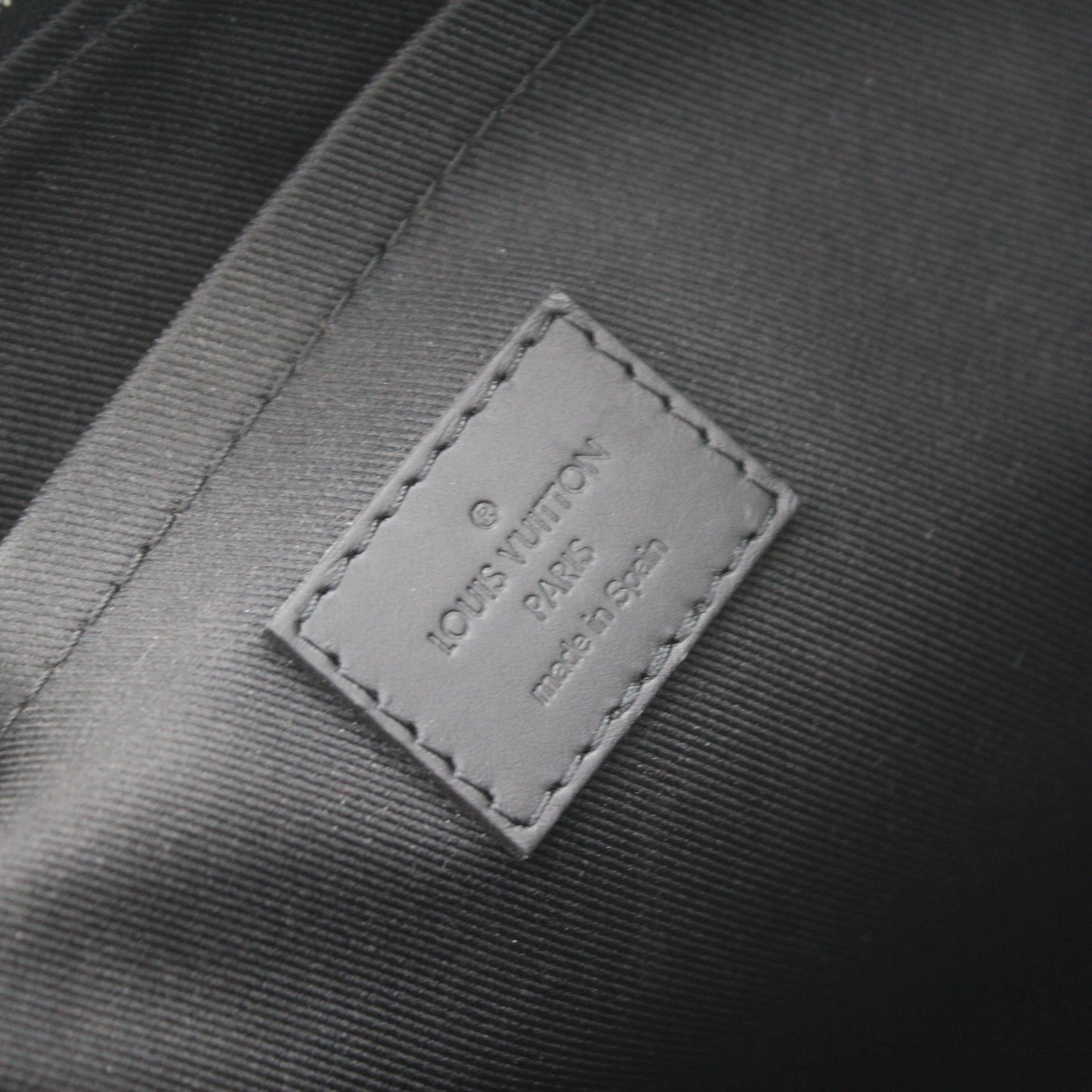Louis-vuitton Discovery Pochette
