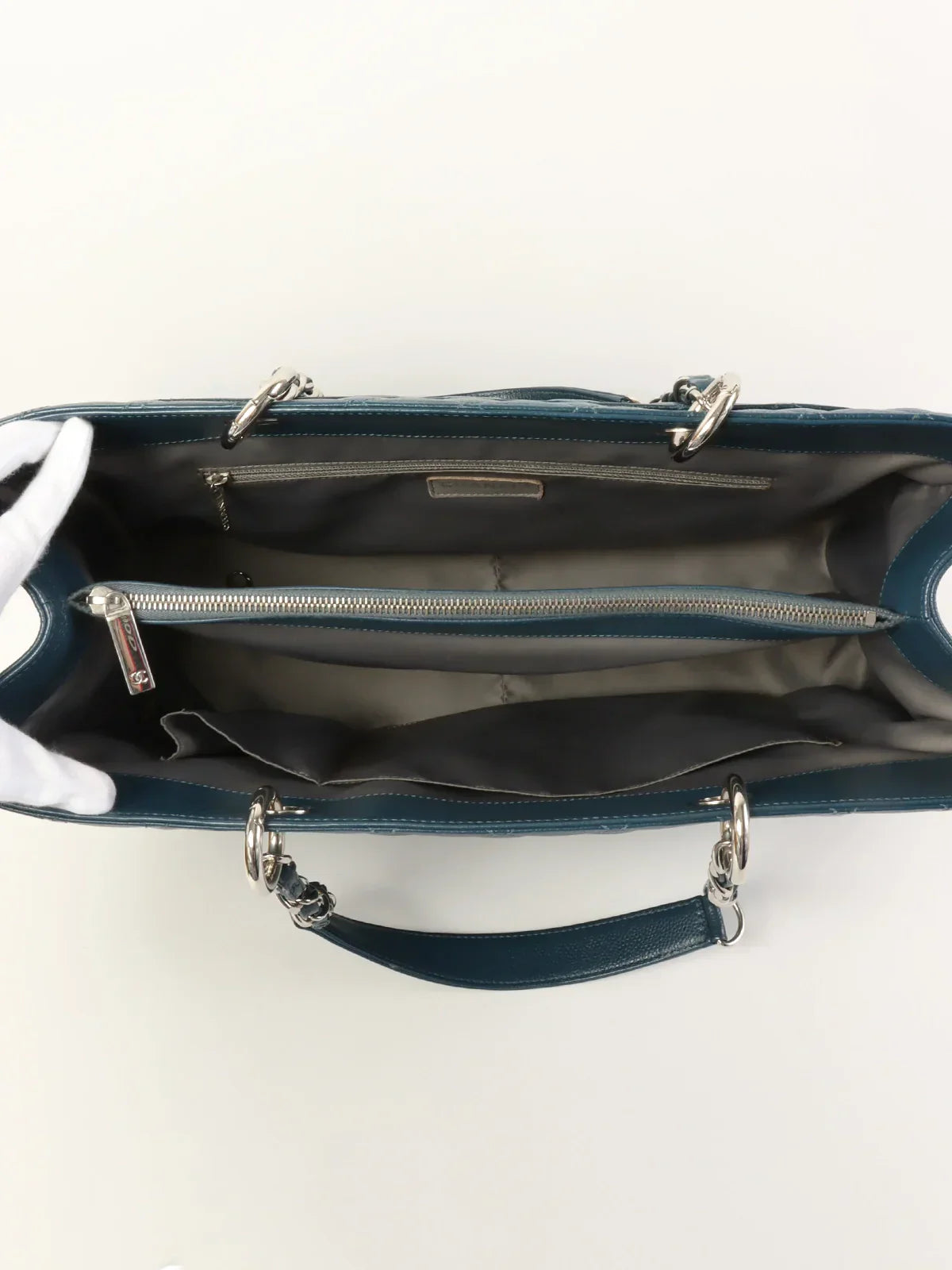 Chanel Around  Made Caviar Skin Cc Mark Stitch Chain Tote Bag Indigo Blue