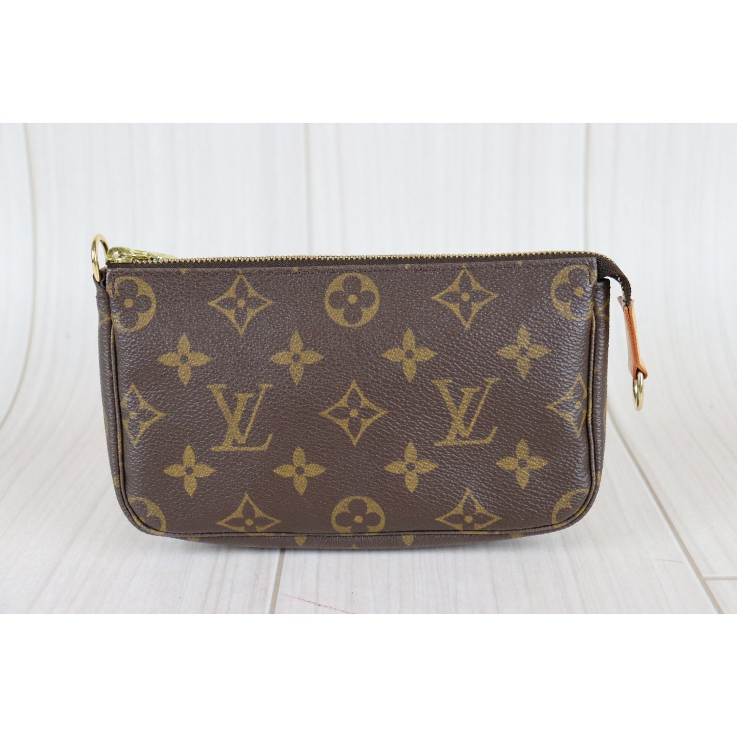 Rank SA ｜ LV Monogram Pochette Accessoires ｜090803