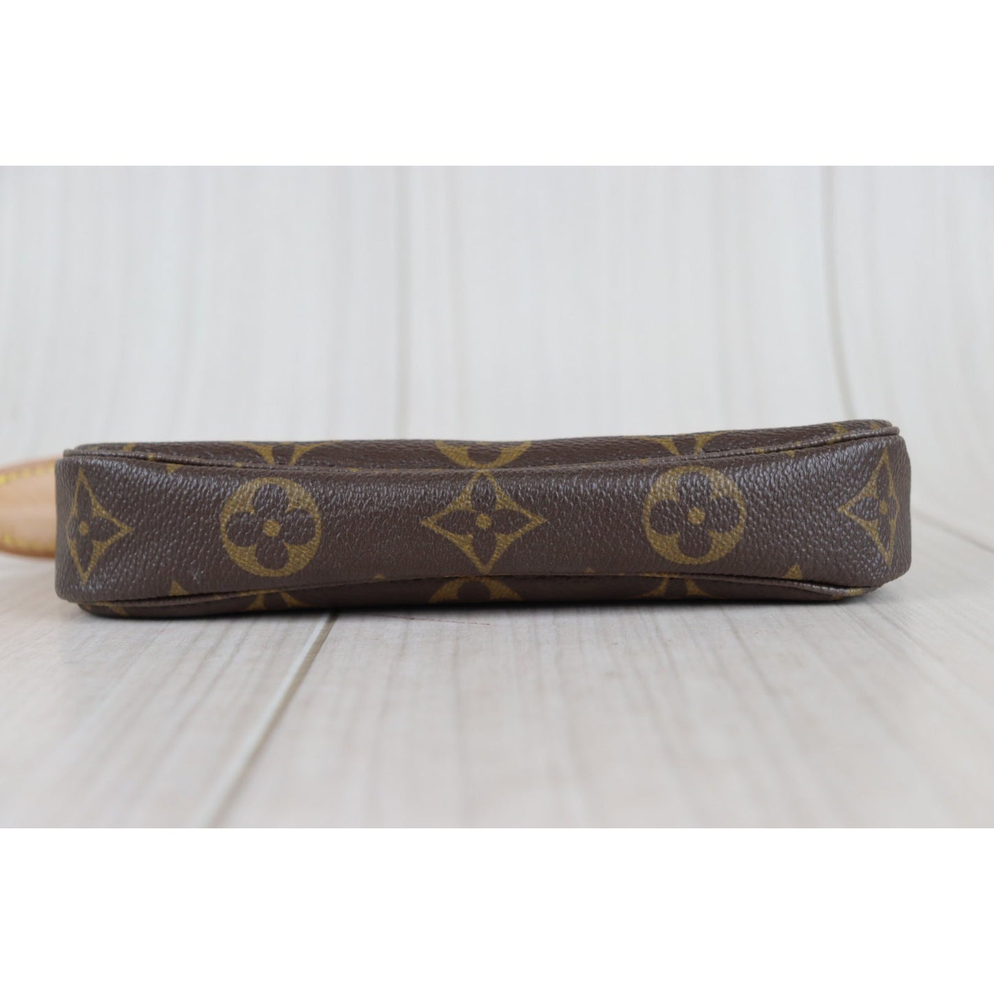 Rank SA ｜ LV Monogram Pochette Accessoires ｜090803