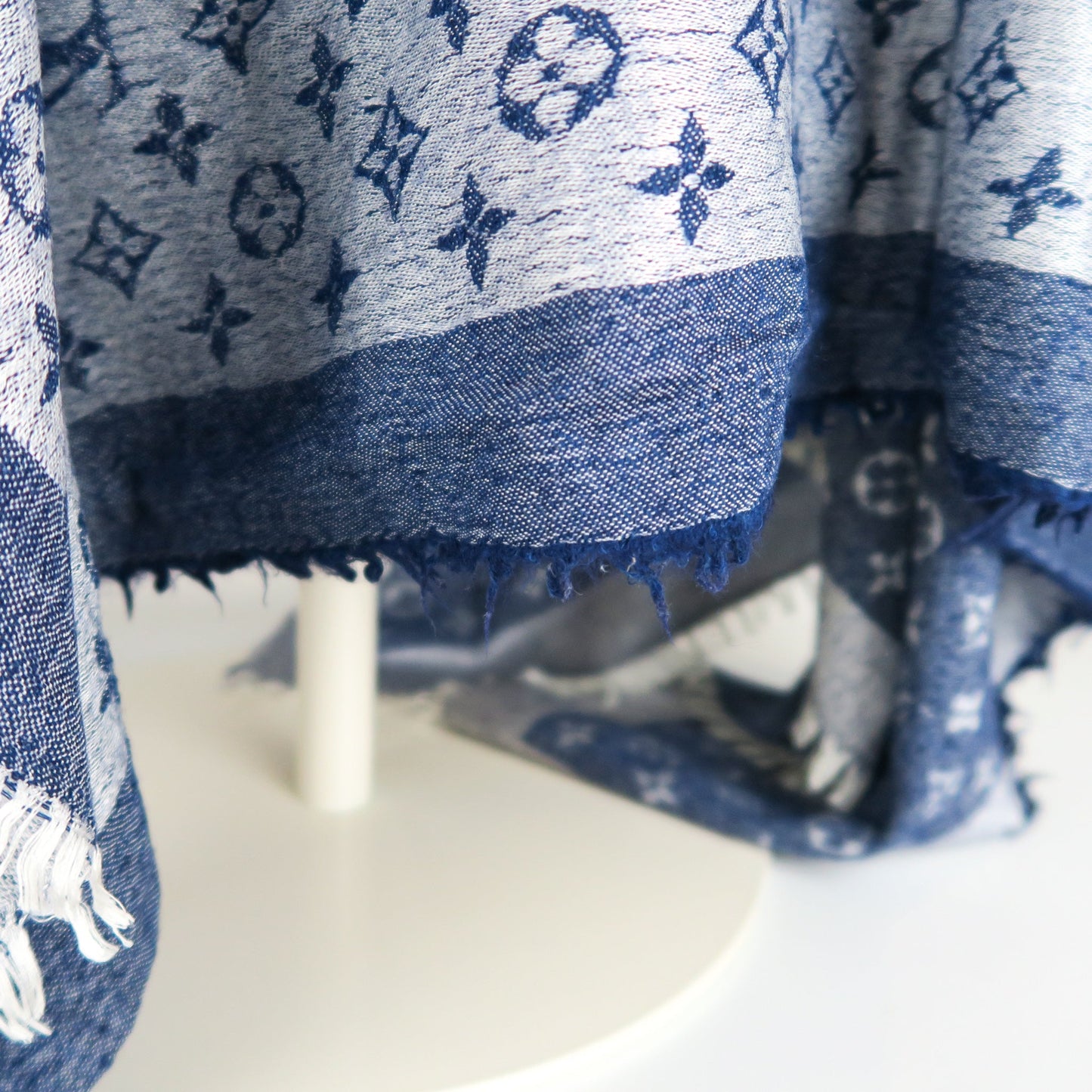 Louis-Vuitton Monogram Shawl in Blue Denim