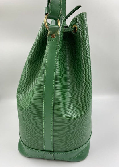 Louis Vuitton Noé Bag - Green