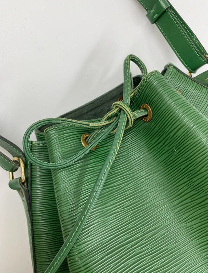 Louis Vuitton Noé Bag - Green