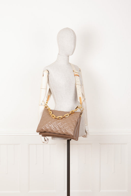 LOUIS VUITTON Coussin MM Taupe