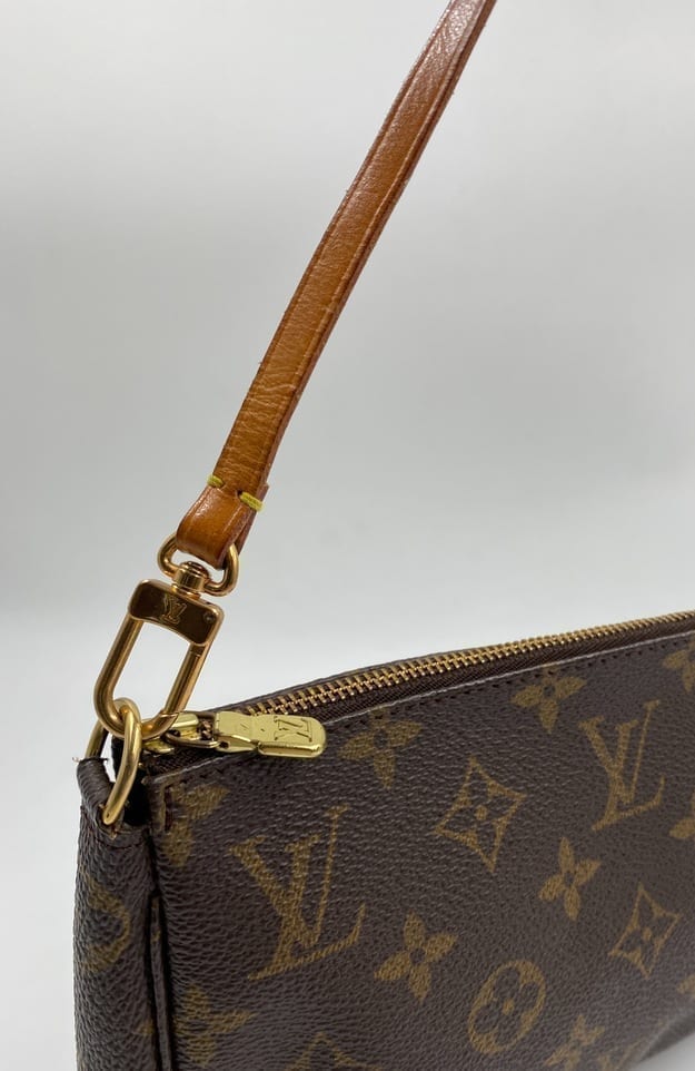 Louis Vuitton Vintage Pochette